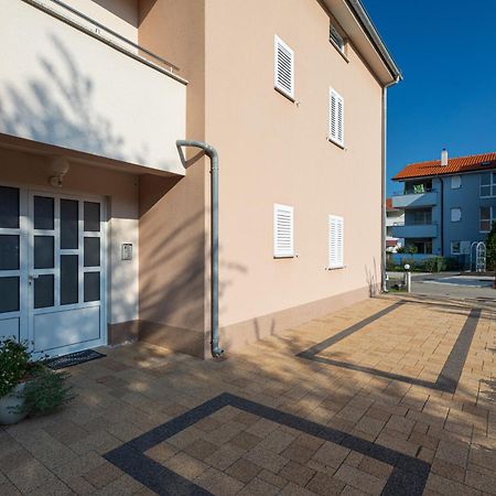 Apartments Crnekovic Jasna Baška Exterior foto